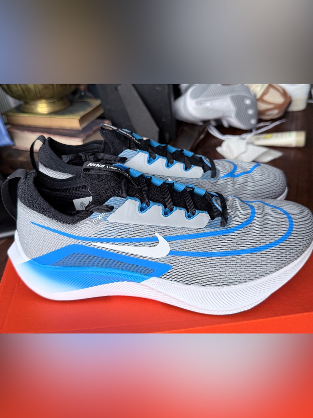 Nike Zoom Fly 4 - Picture 2 of 9
